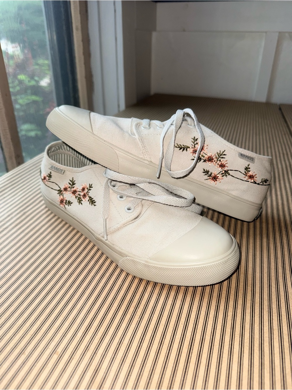 Women's Tan Canvas Lace-Up Sneakers with Pink Floral Embroidery - Picture 1 of 7